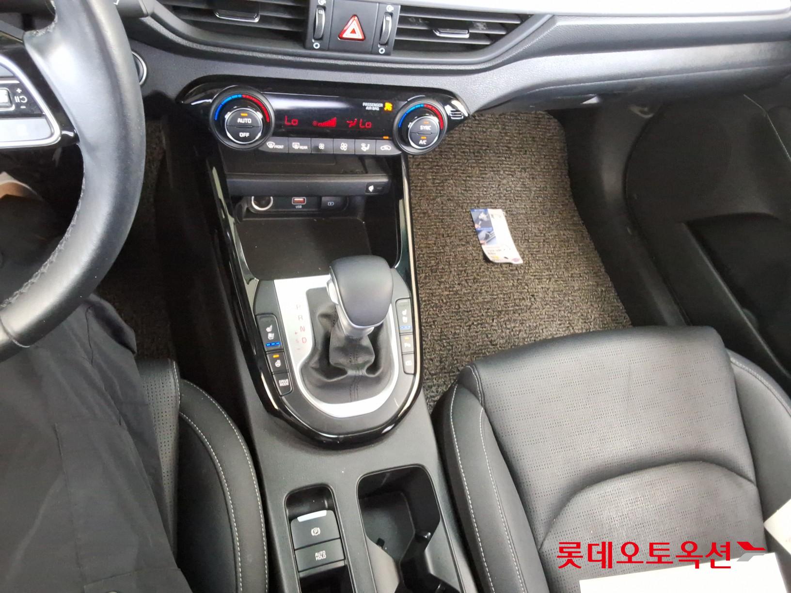 2022 - kia k3