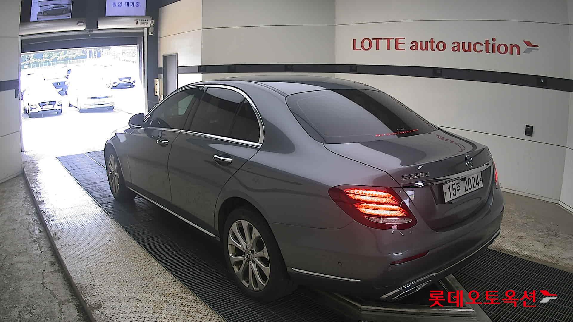 2019 - mercedes-benz e220d