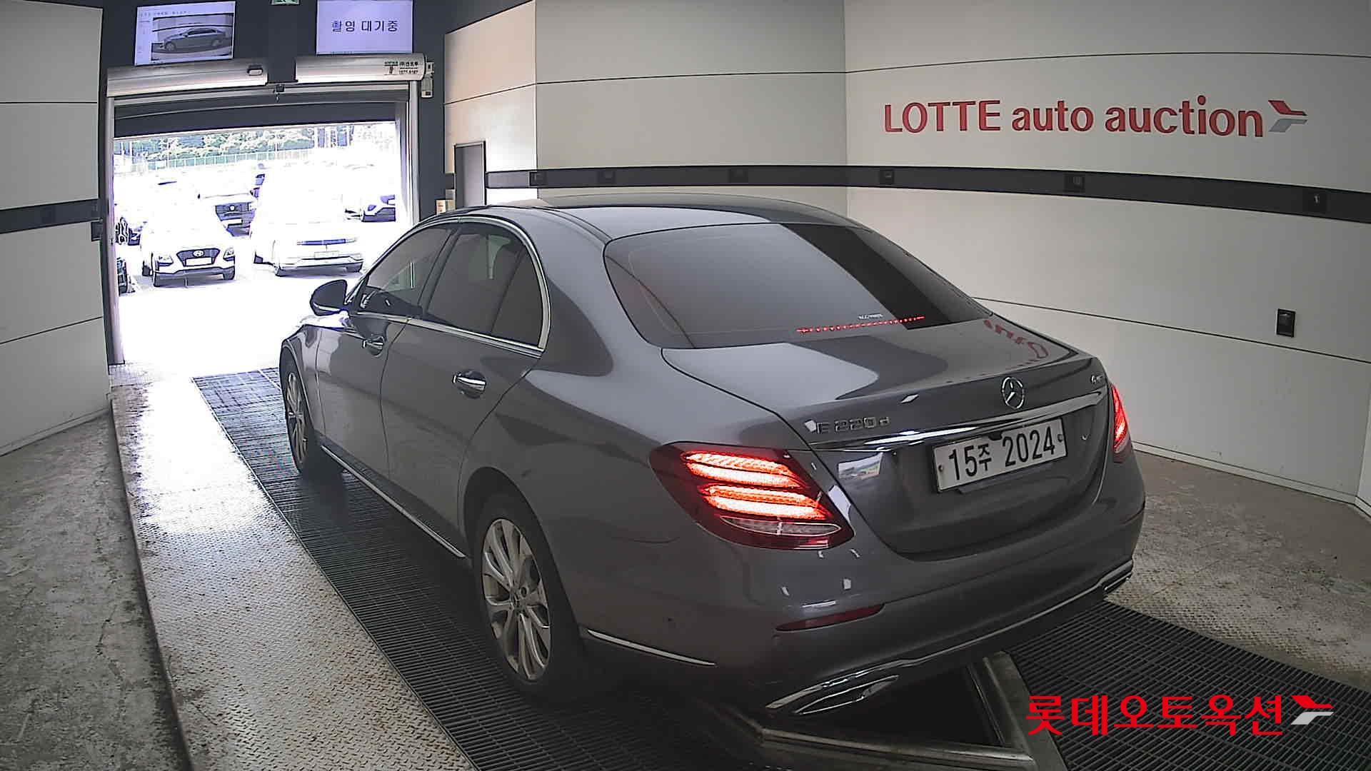 2019 - mercedes-benz e220d