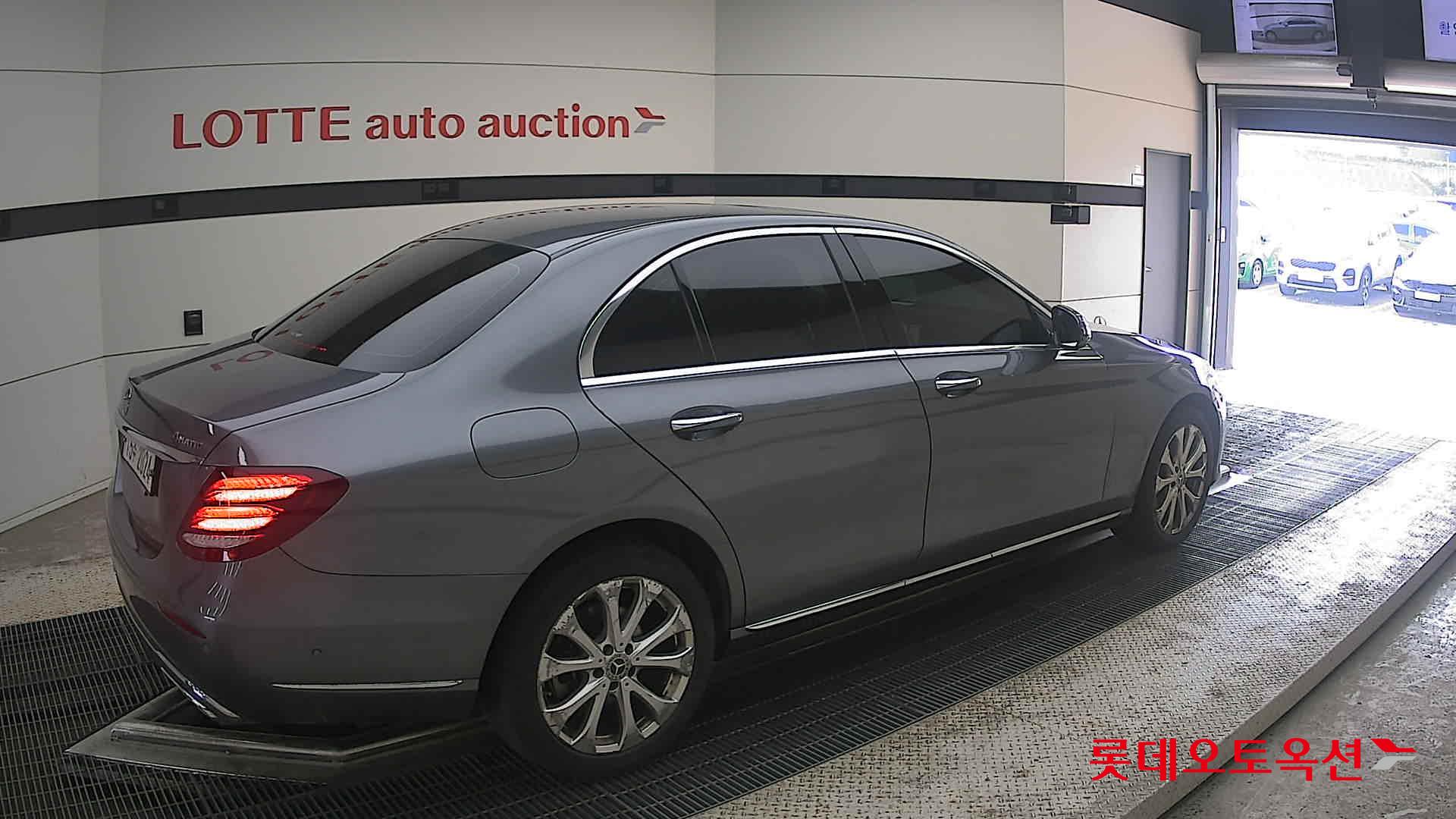 2019 - mercedes-benz e220d