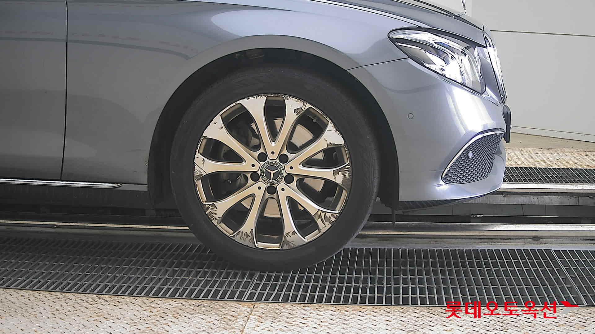 2019 - mercedes-benz e220d