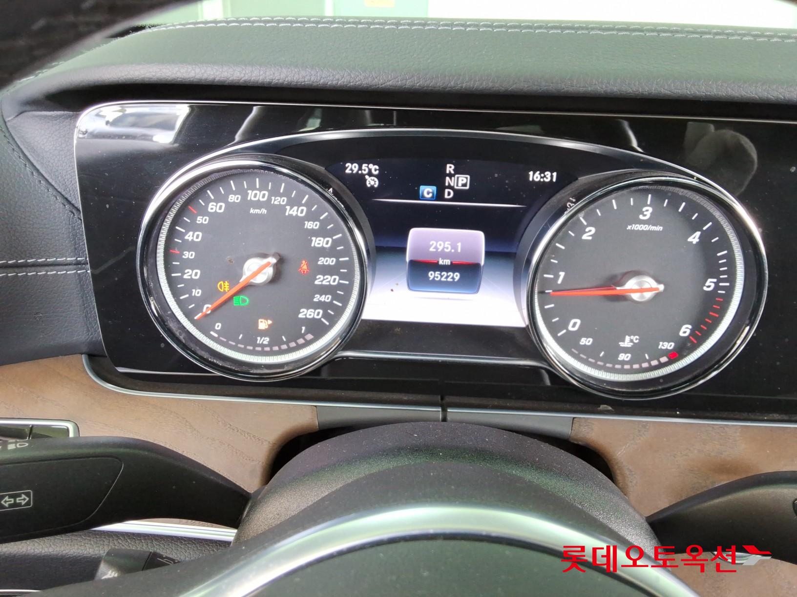 2019 - mercedes-benz e220d
