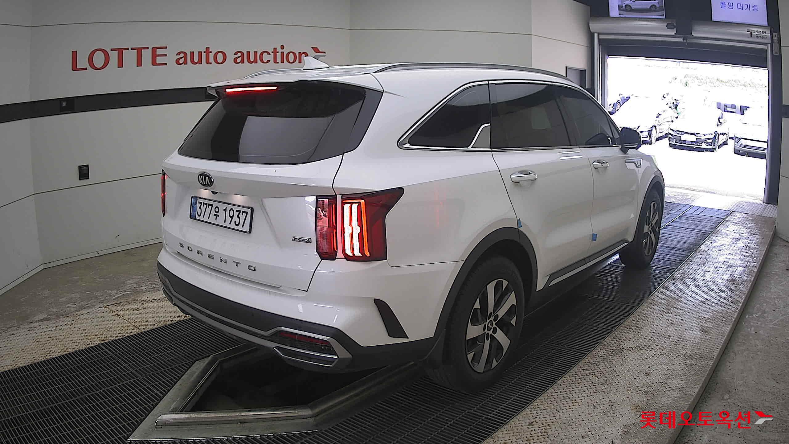 2021 - kia sorento