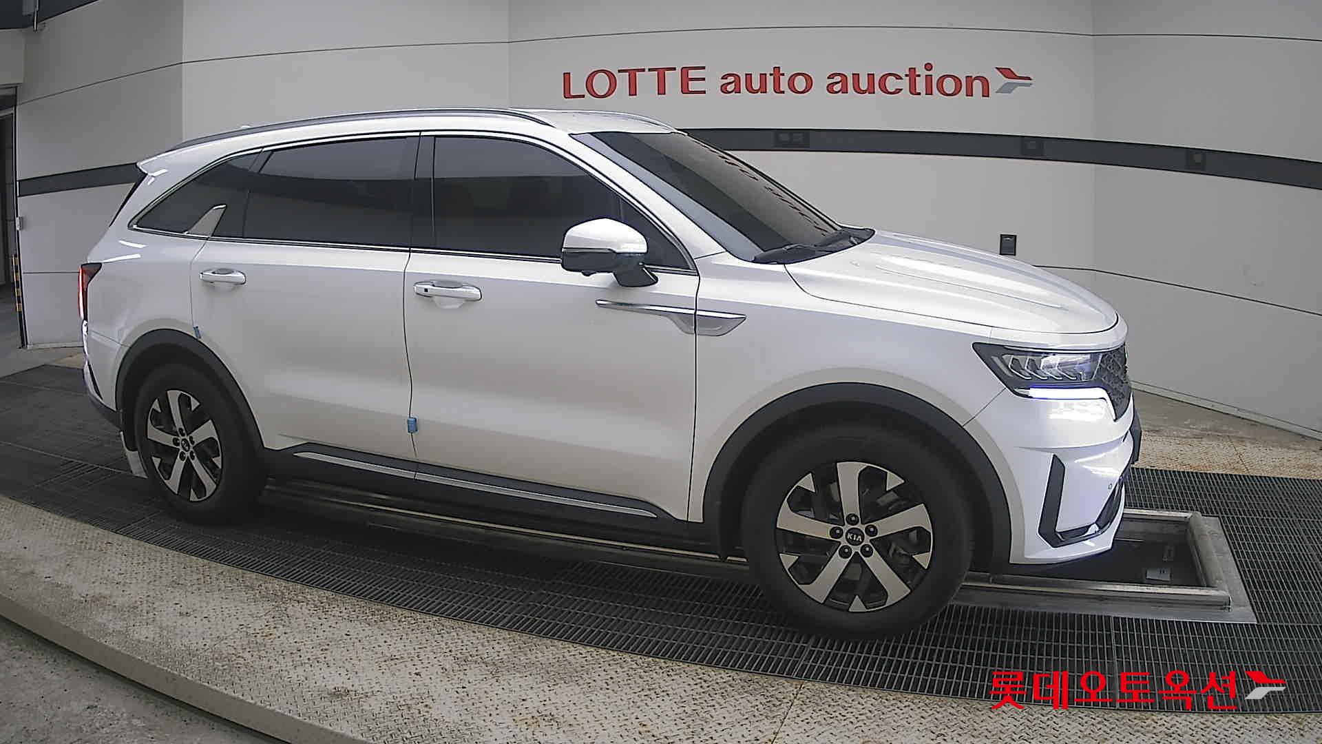 2021 - kia sorento