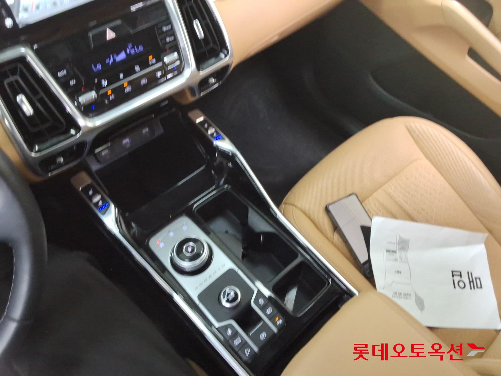 2021 - kia sorento