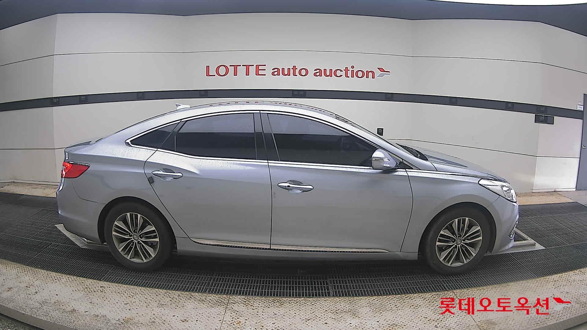 2016 - hyundai grandeur