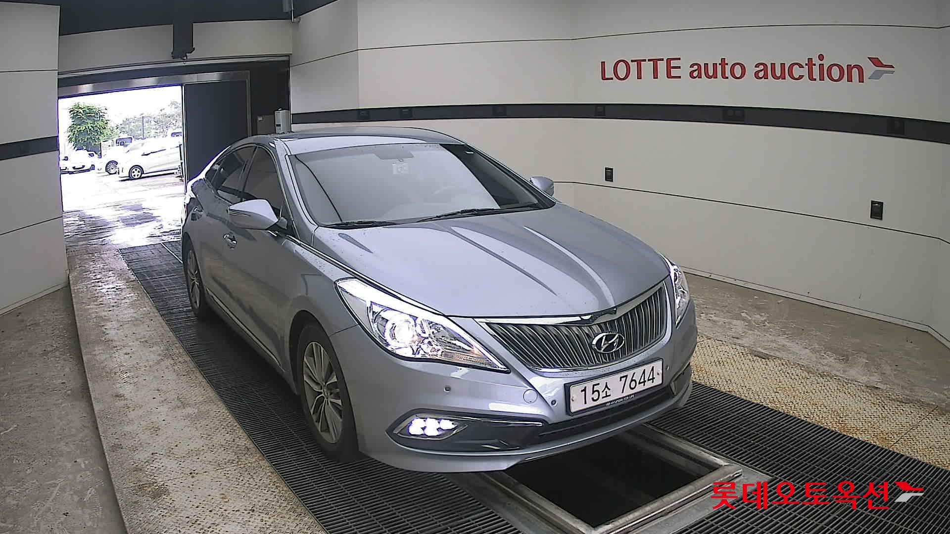 2016 - hyundai grandeur