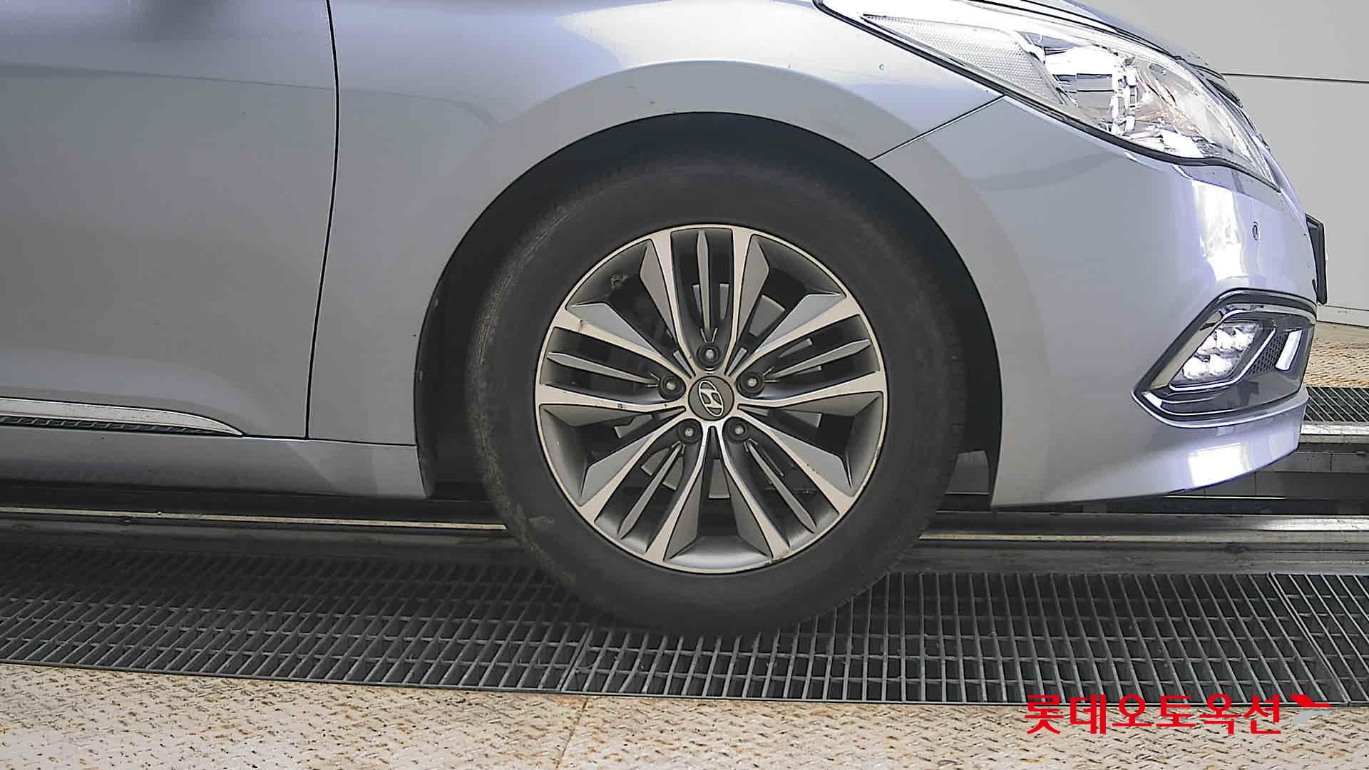 2016 - hyundai grandeur
