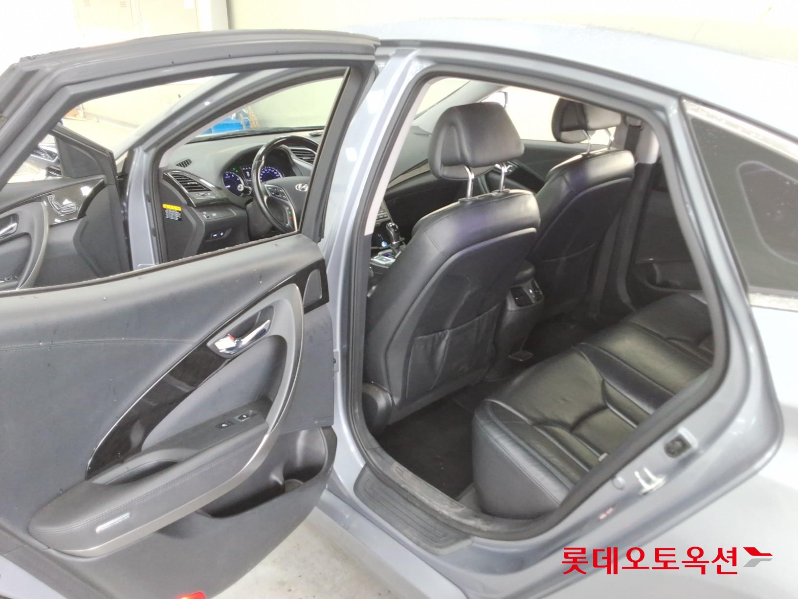 2016 - hyundai grandeur