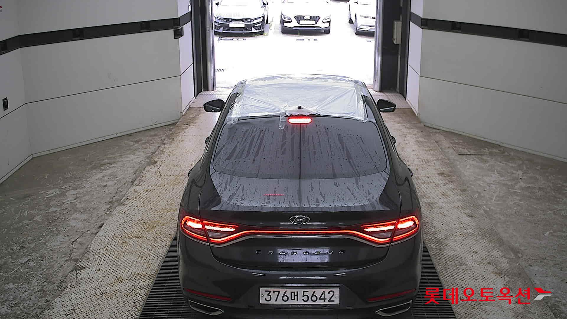 2018 - hyundai grandeur