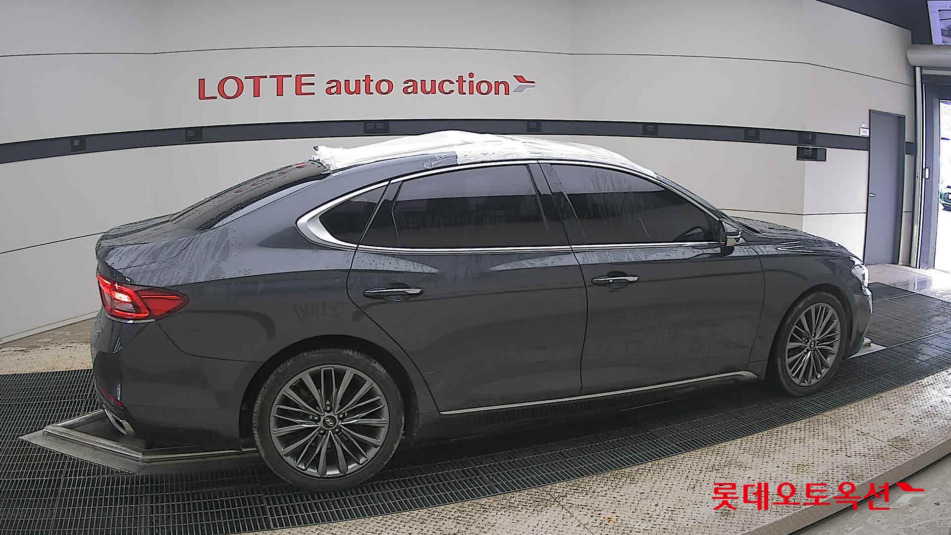 2018 - hyundai grandeur