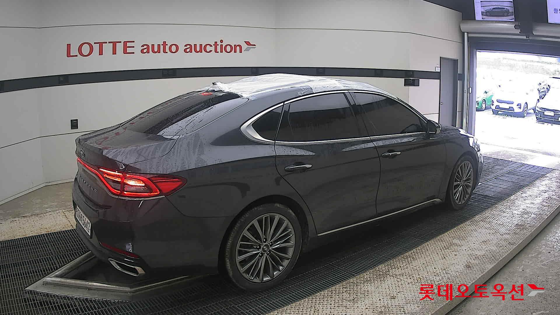 2018 - hyundai grandeur