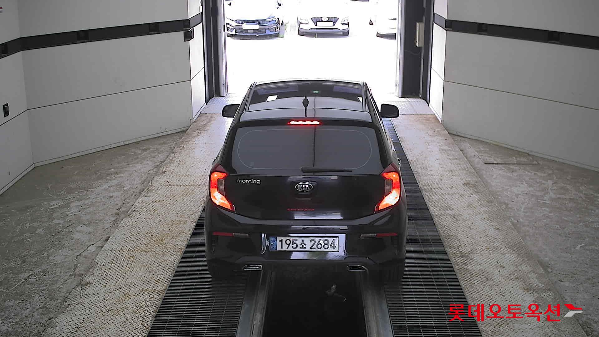 2021 - kia morning