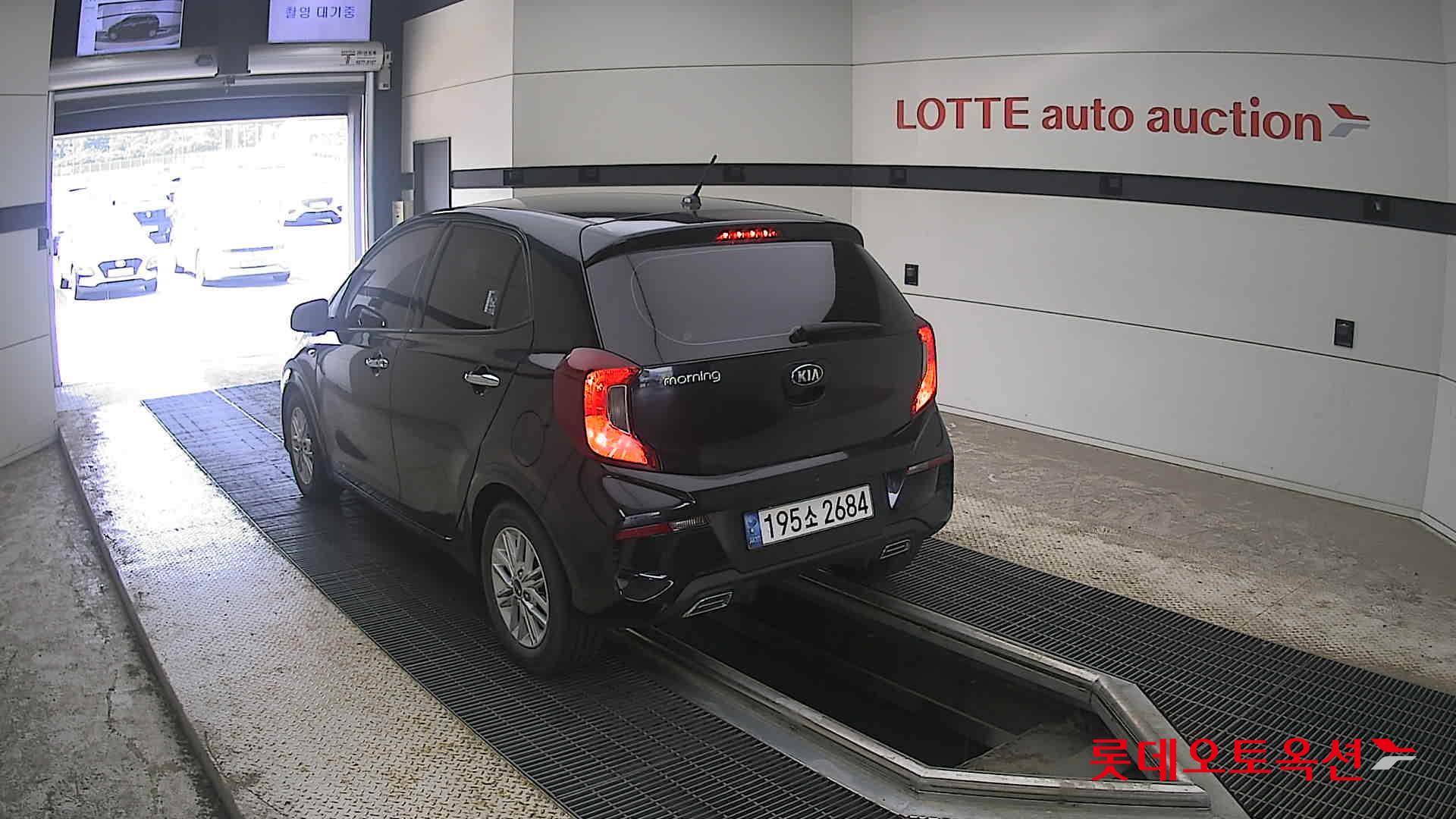 2021 - kia morning