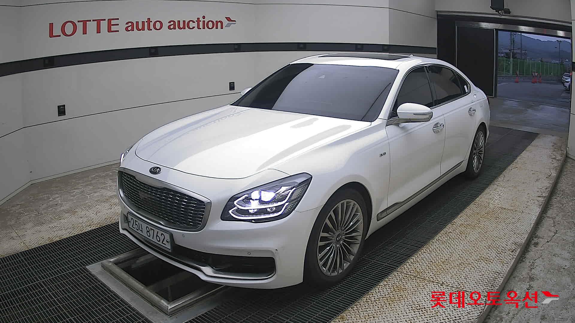 2019 - kia k9