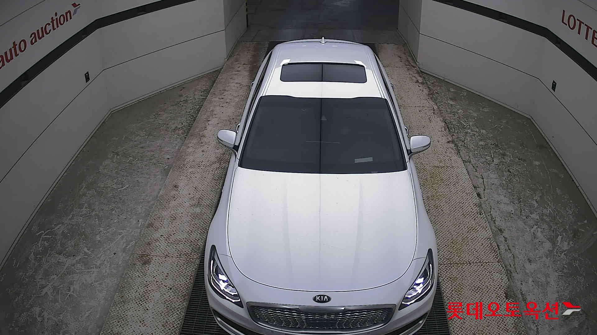 2019 - kia k9
