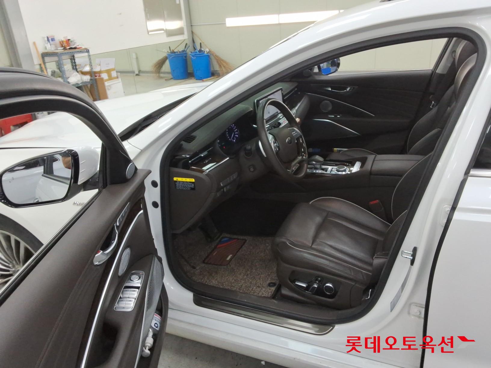 2019 - kia k9