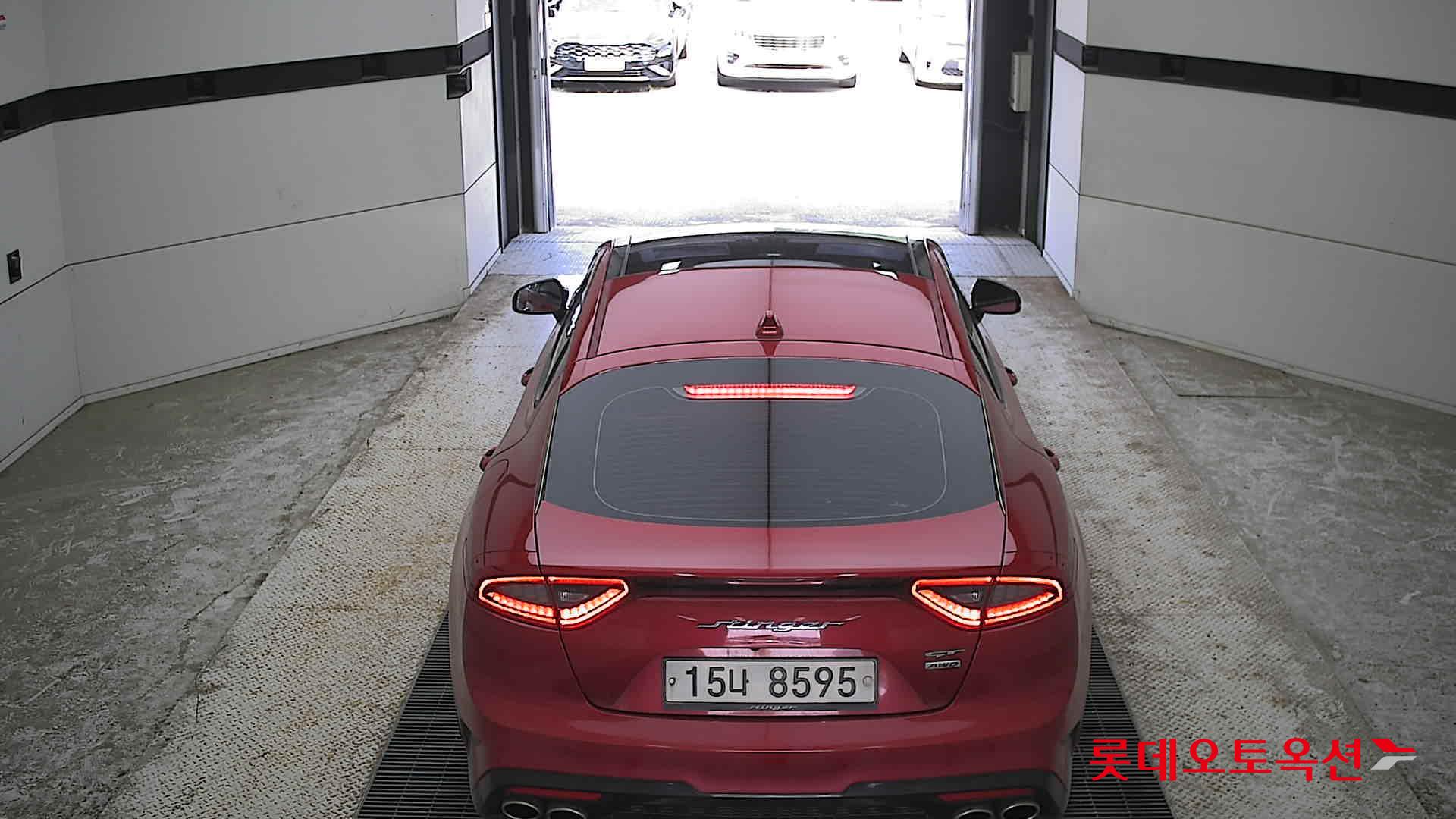 2019 - kia stinger