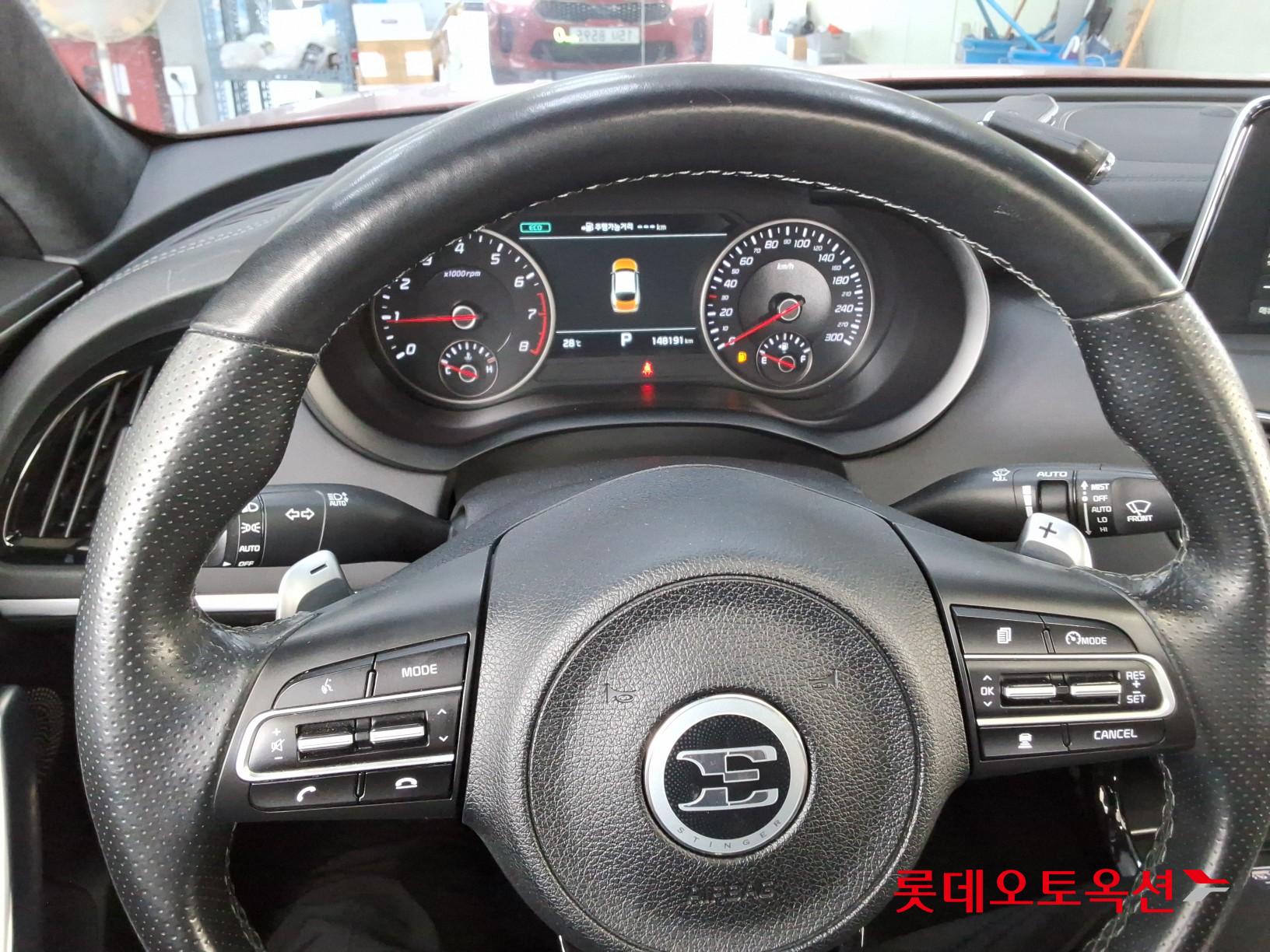 2019 - kia stinger