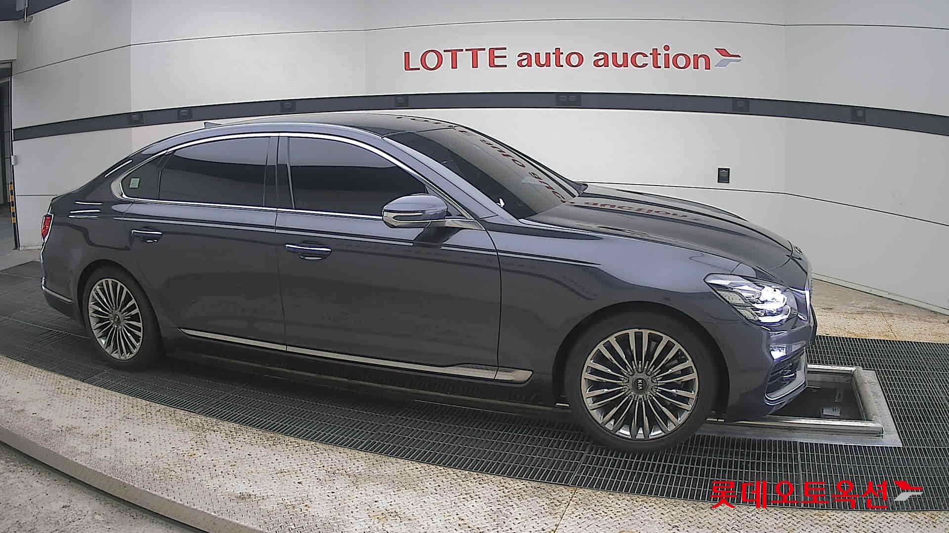 2019 - kia k9