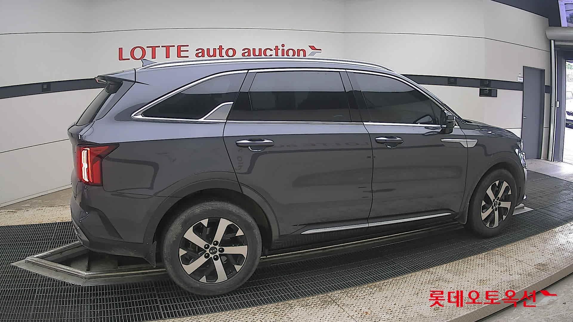 2021 - kia sorento