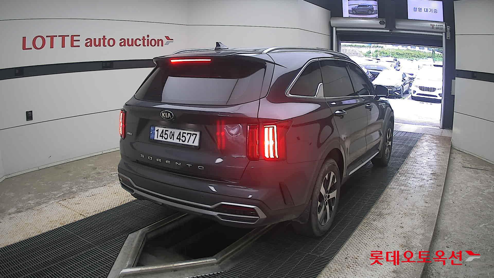 2021 - kia sorento