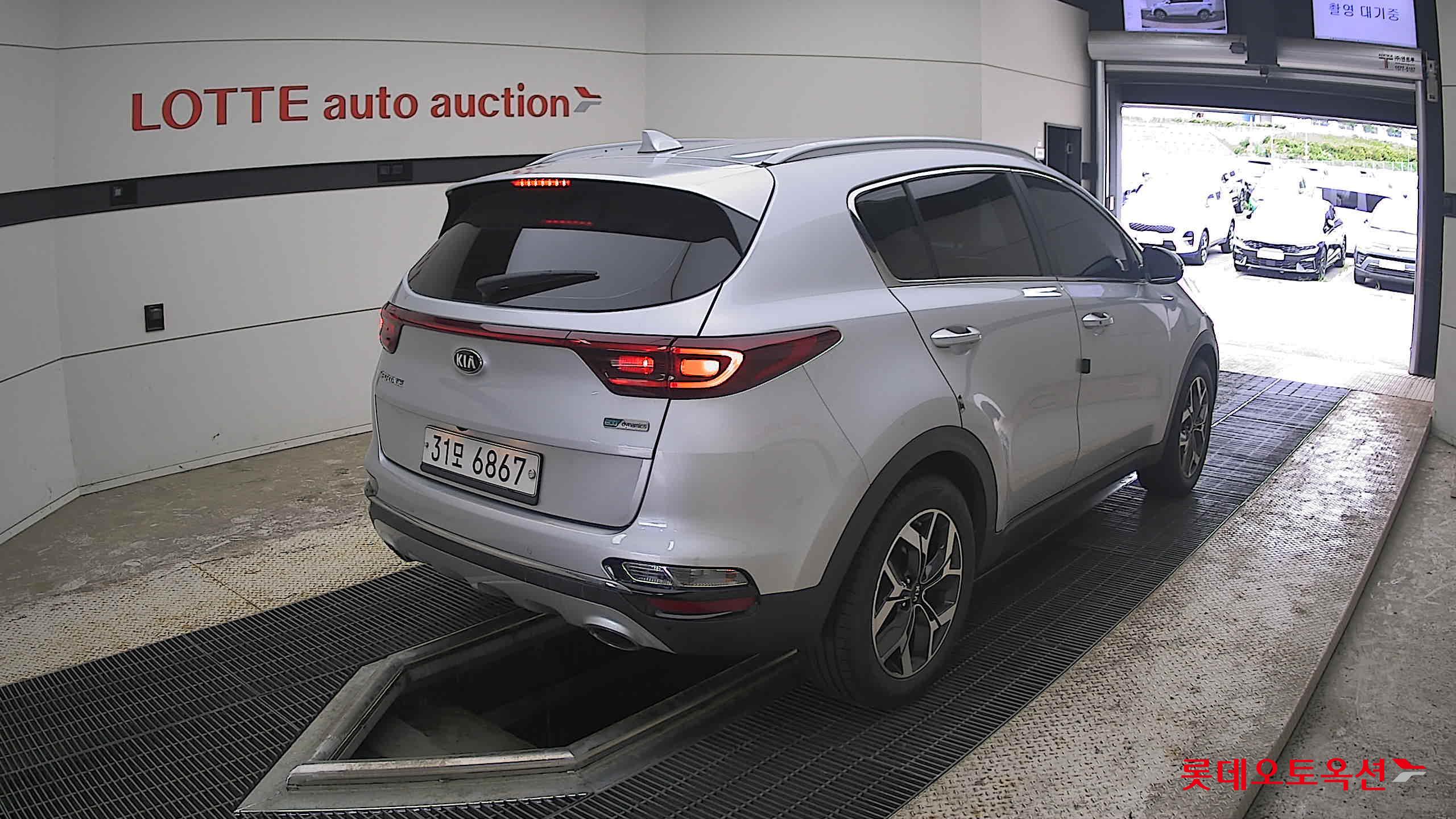 2019 - kia sportage