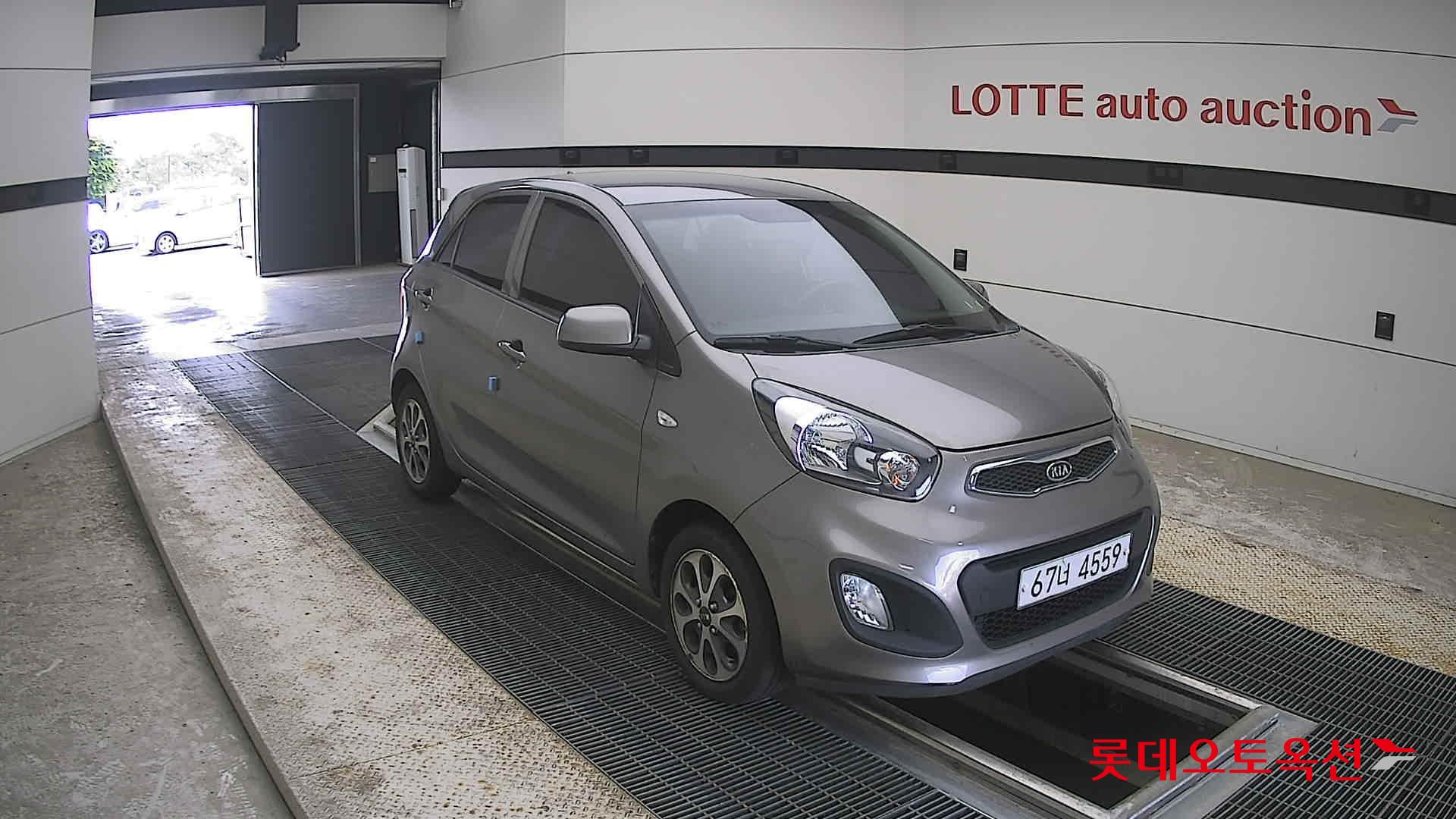 2012 - kia morning