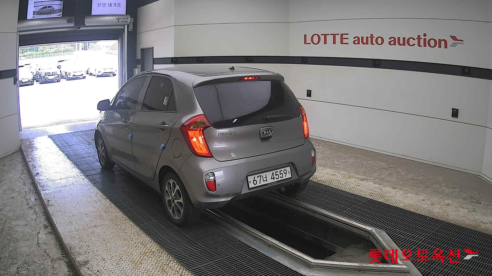 2012 - kia morning