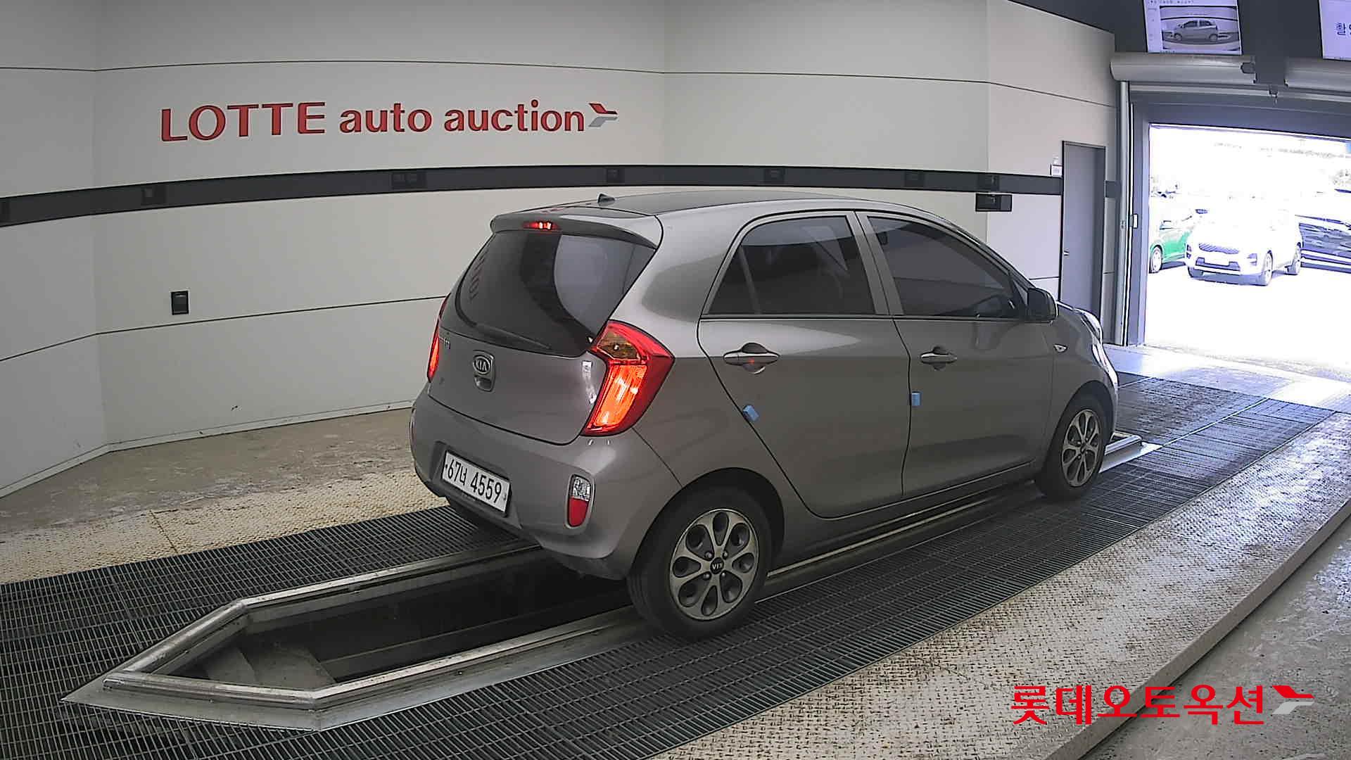 2012 - kia morning