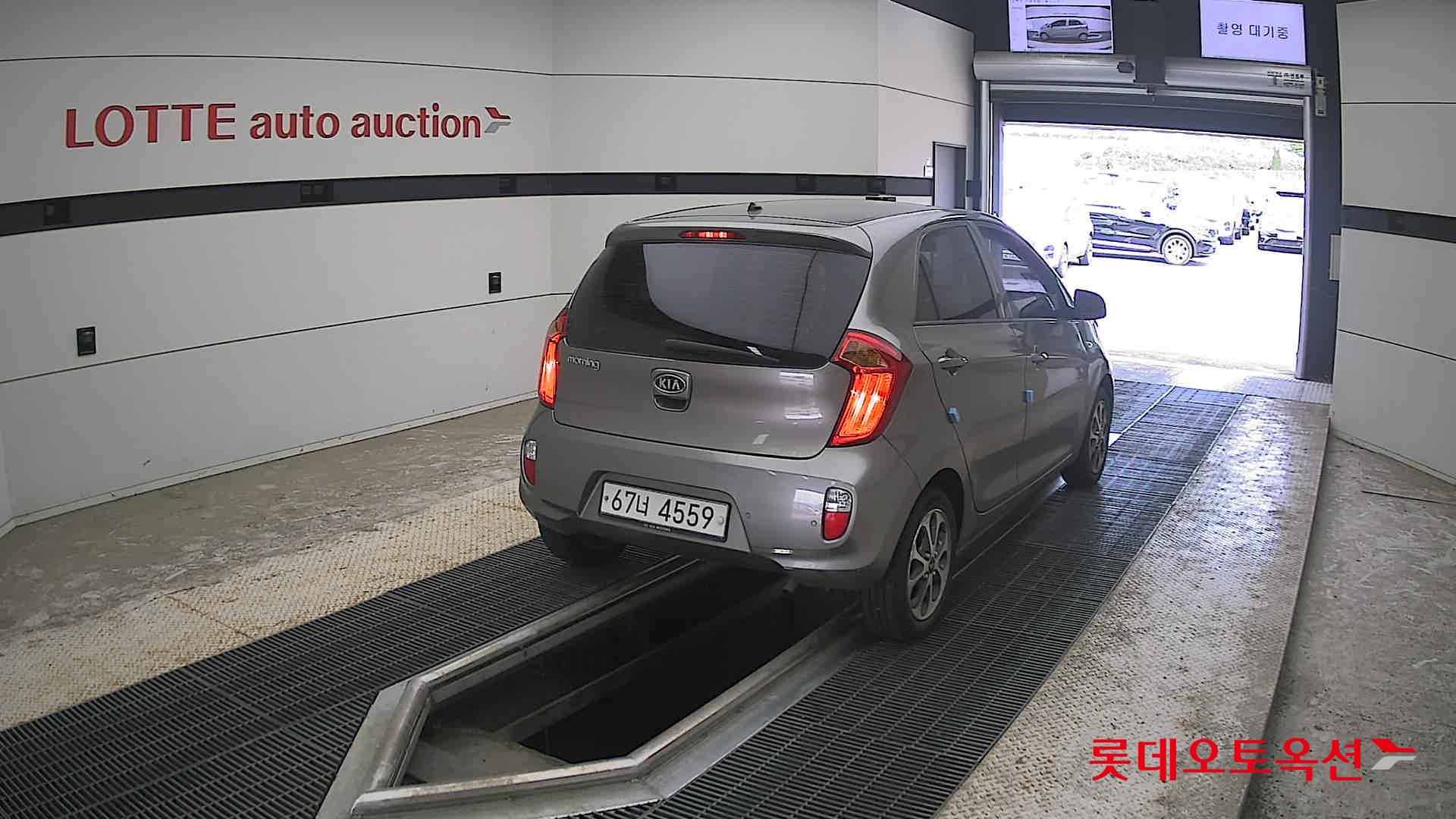 2012 - kia morning