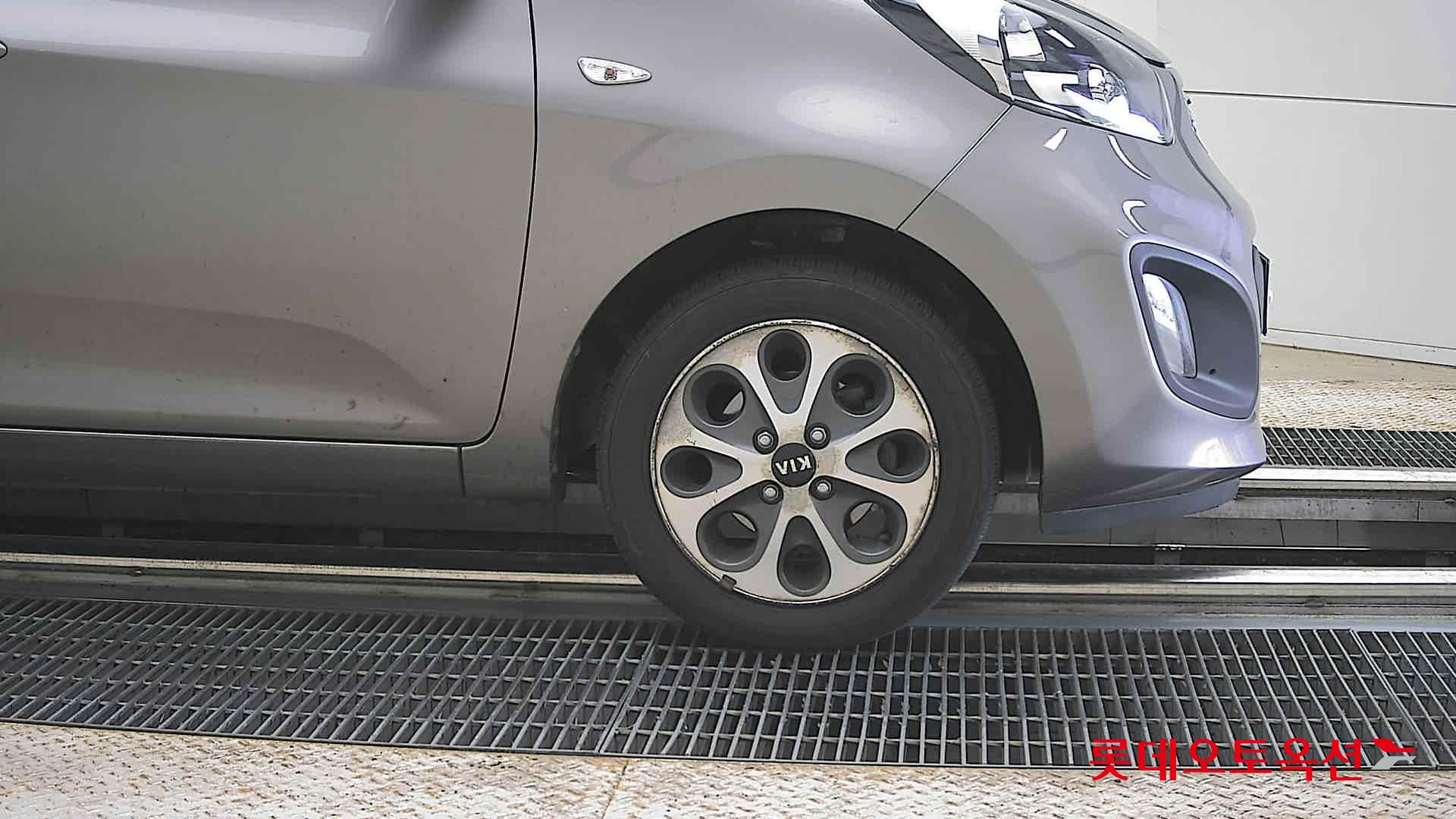 2012 - kia morning