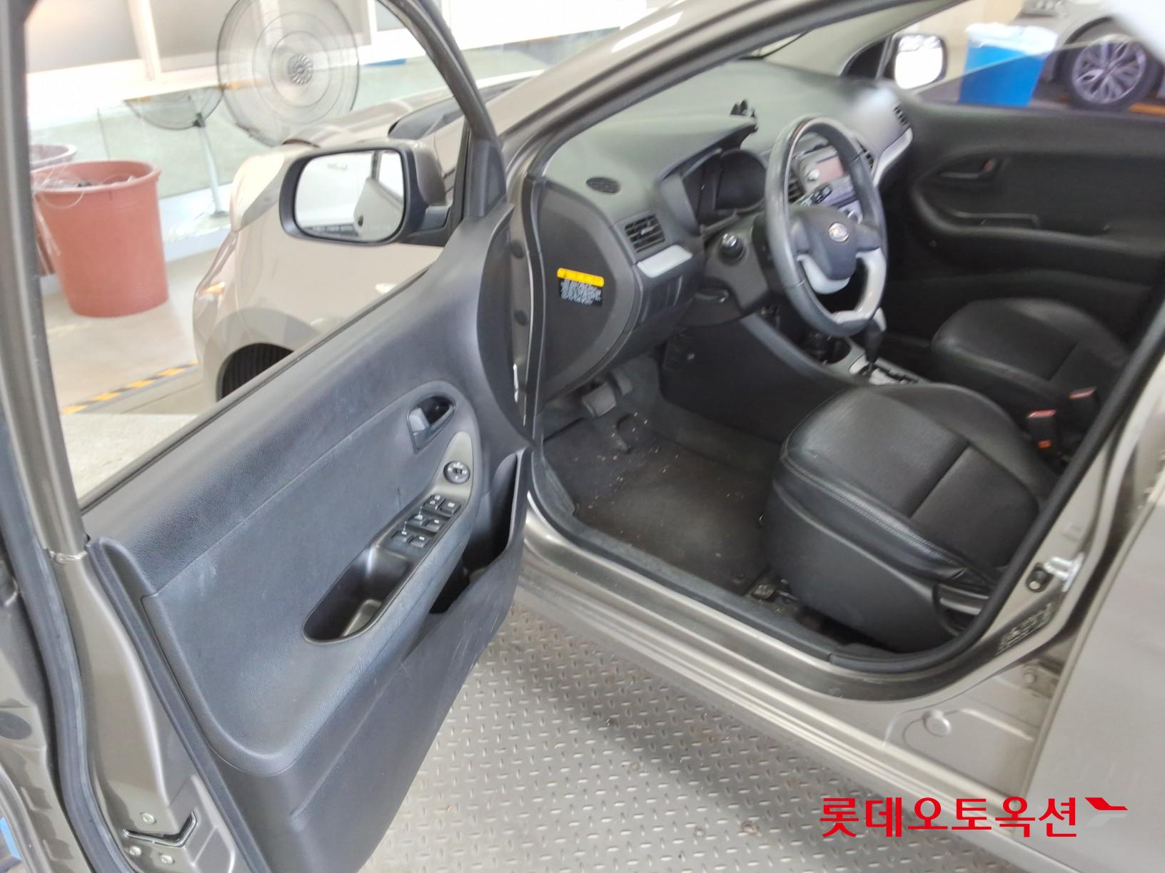 2012 - kia morning