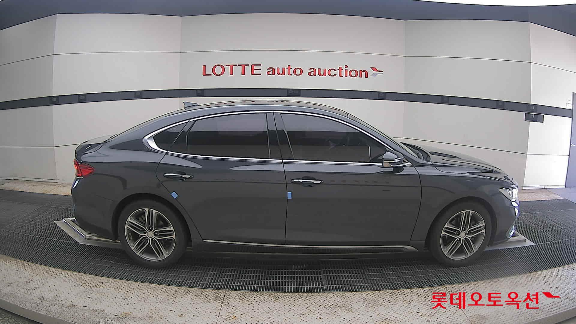 2018 - hyundai grandeur