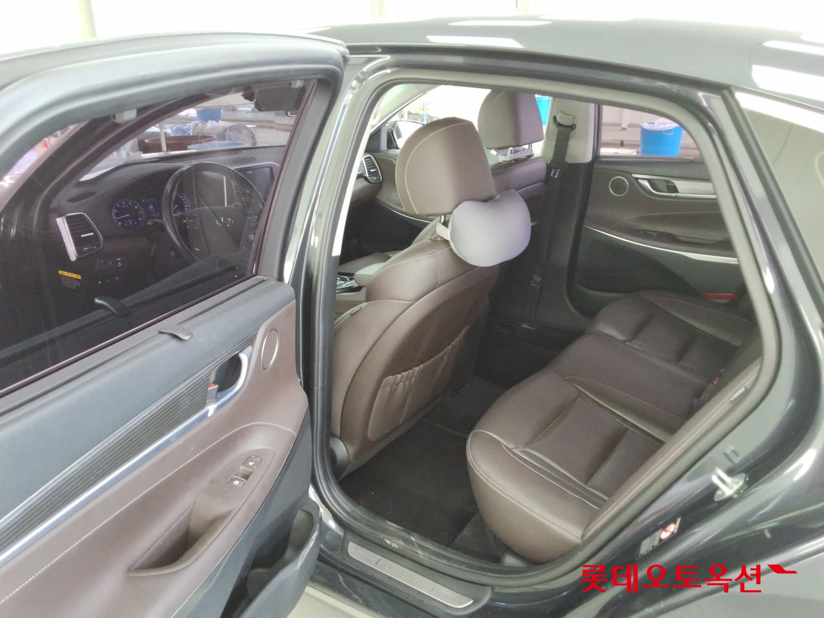 2018 - hyundai grandeur