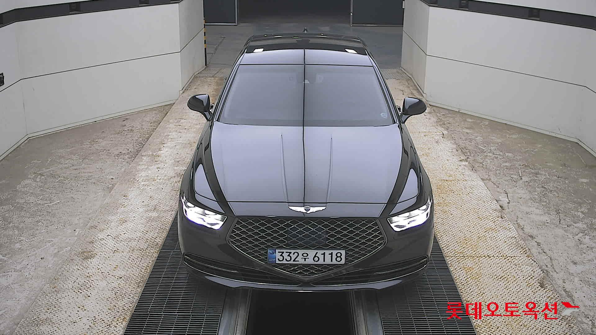 GENESIS G90 (G)