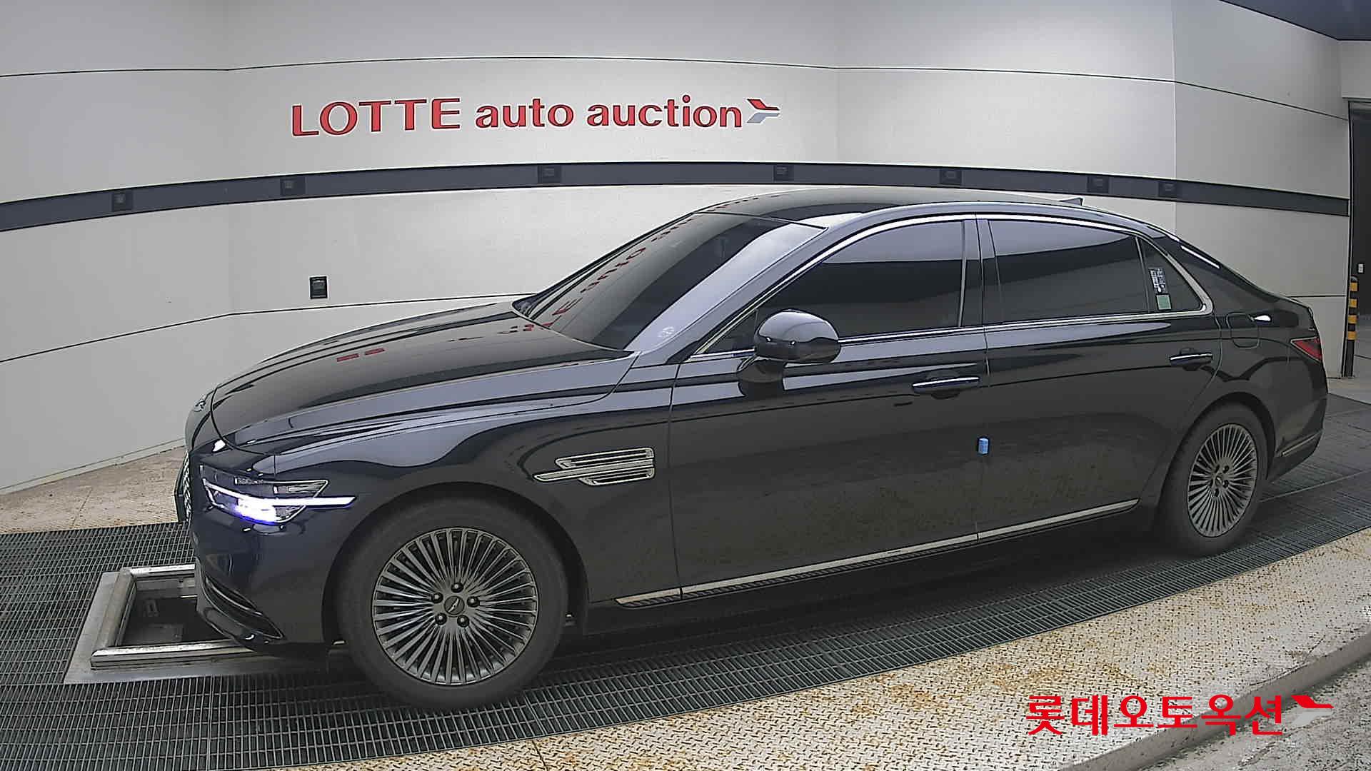 2019 - genesis g90