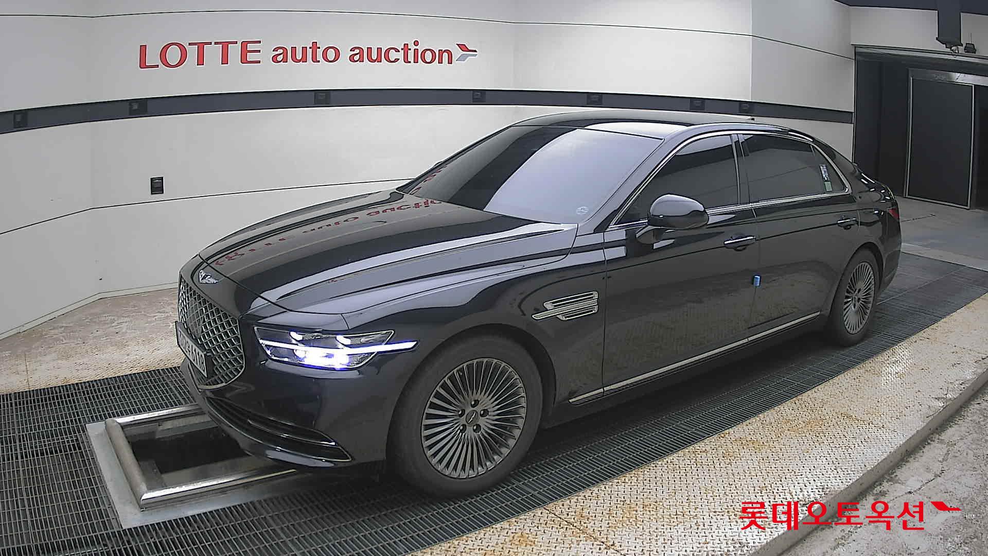 2019 - genesis g90