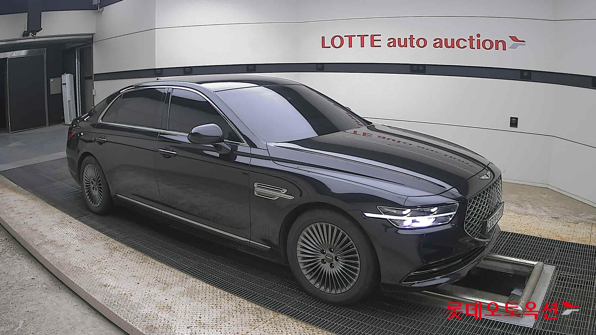 2019 - genesis g90
