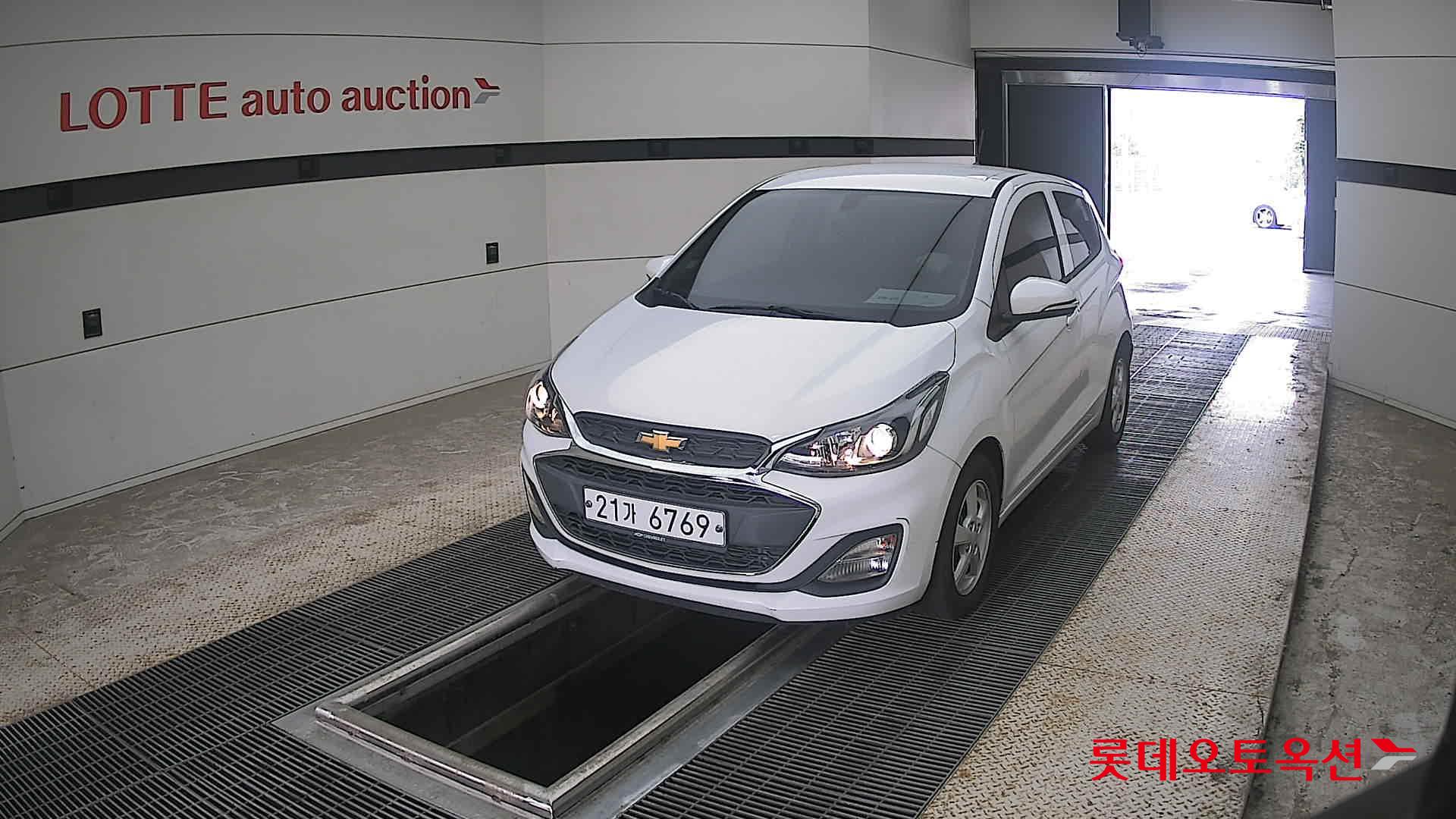 2019 - chevrolet spark