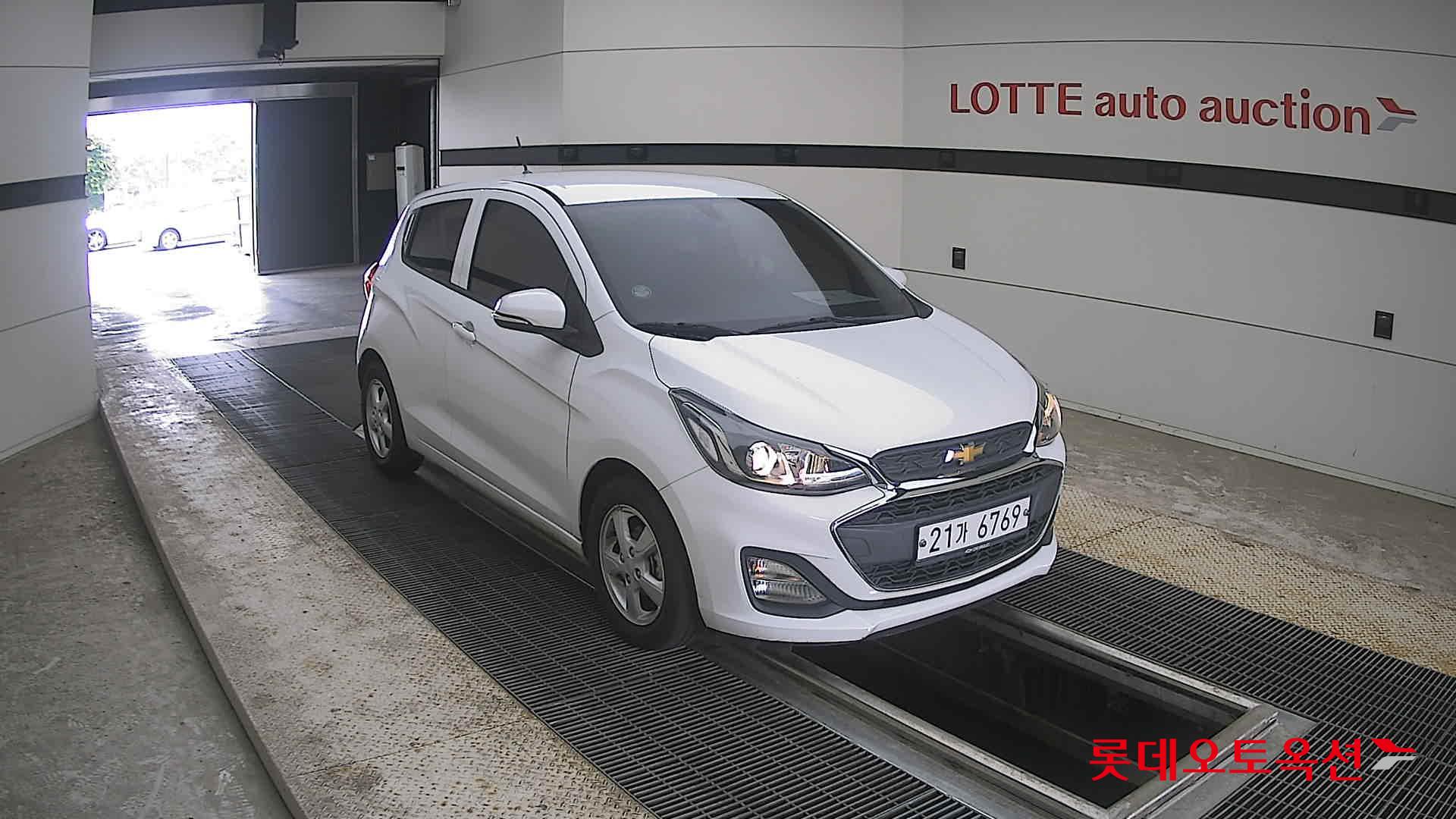 2019 - chevrolet spark