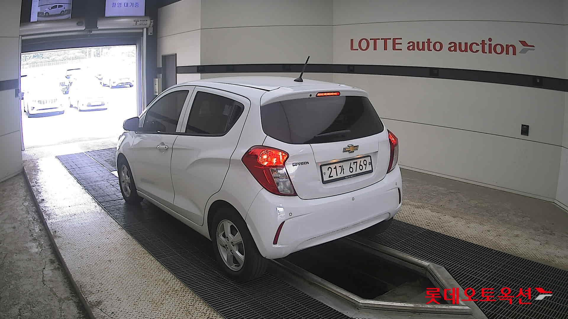 2019 - chevrolet spark