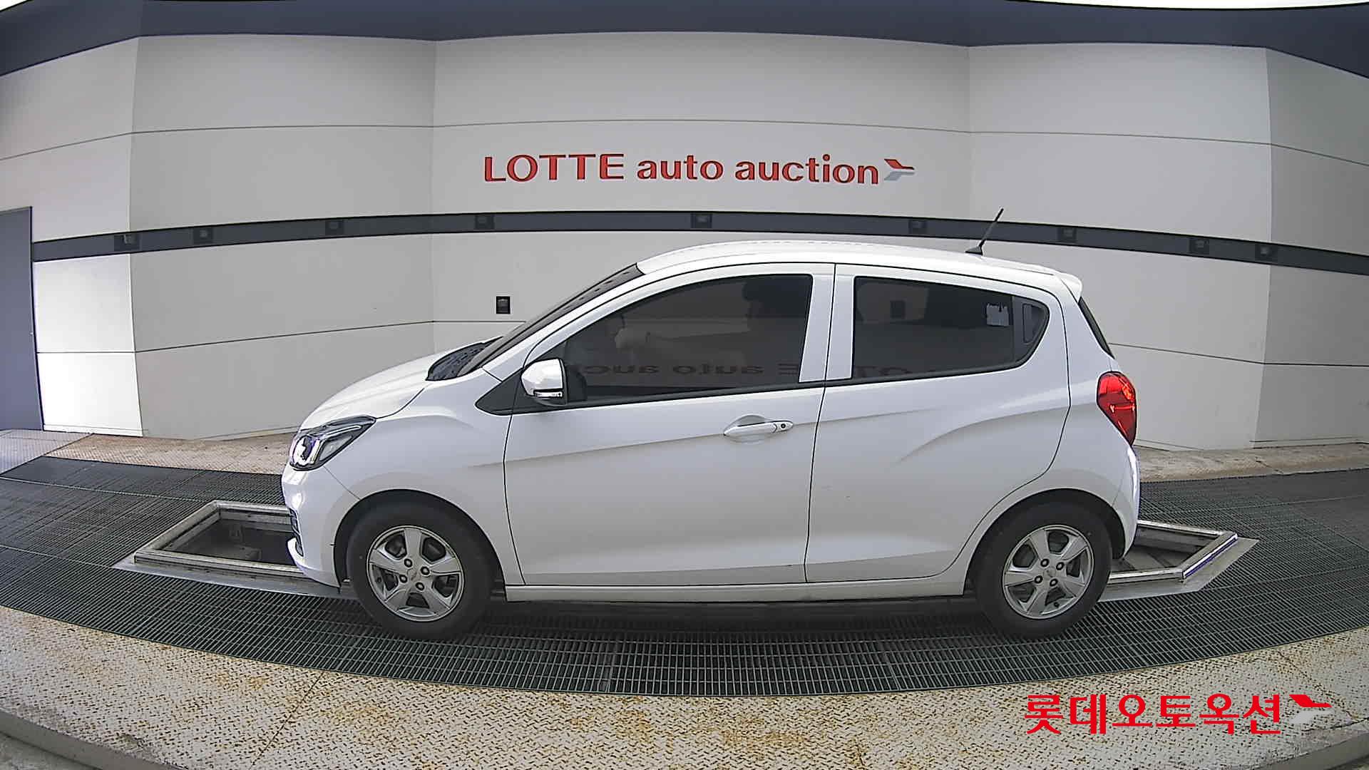 2019 - chevrolet spark