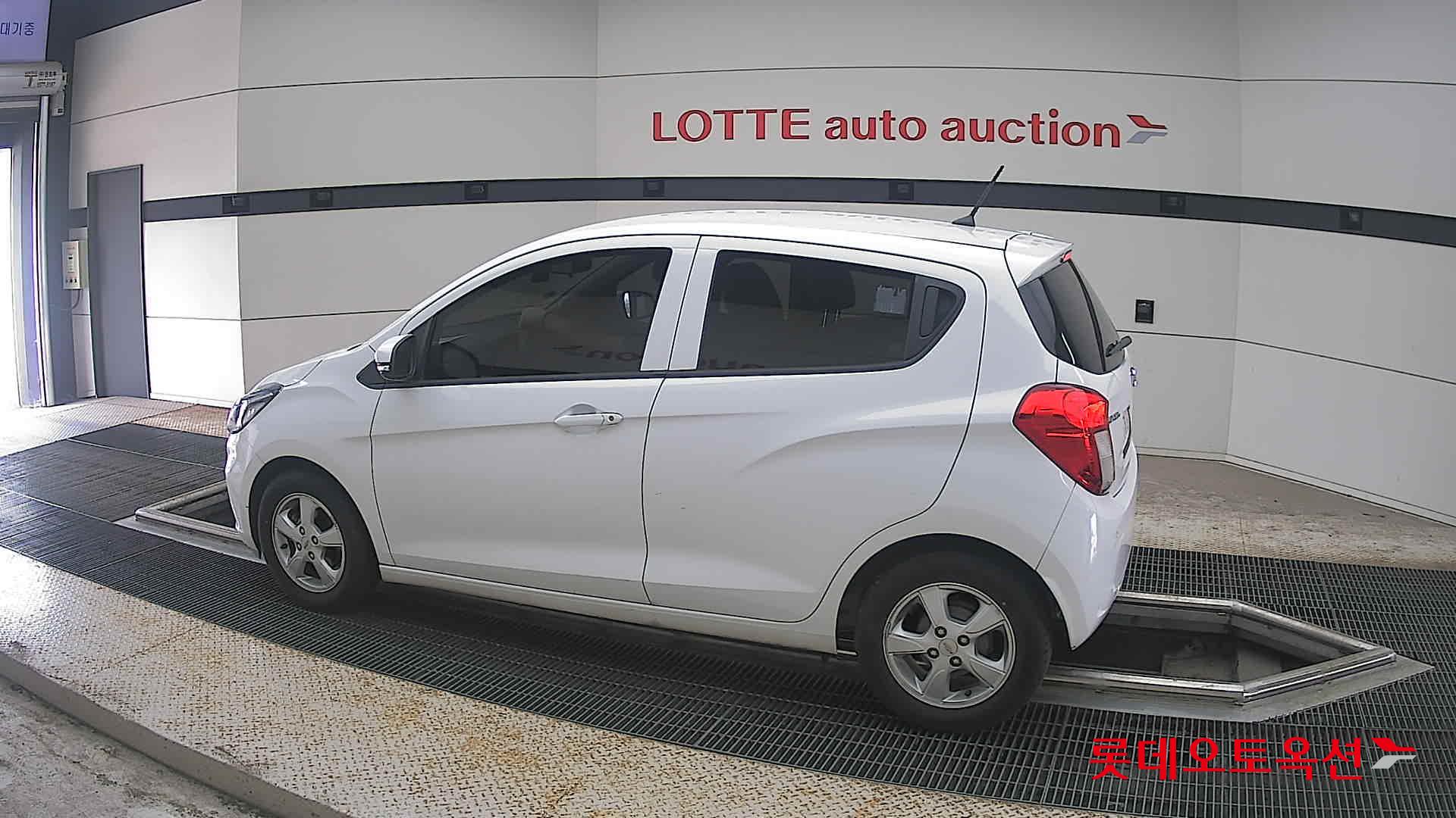 2019 - chevrolet spark
