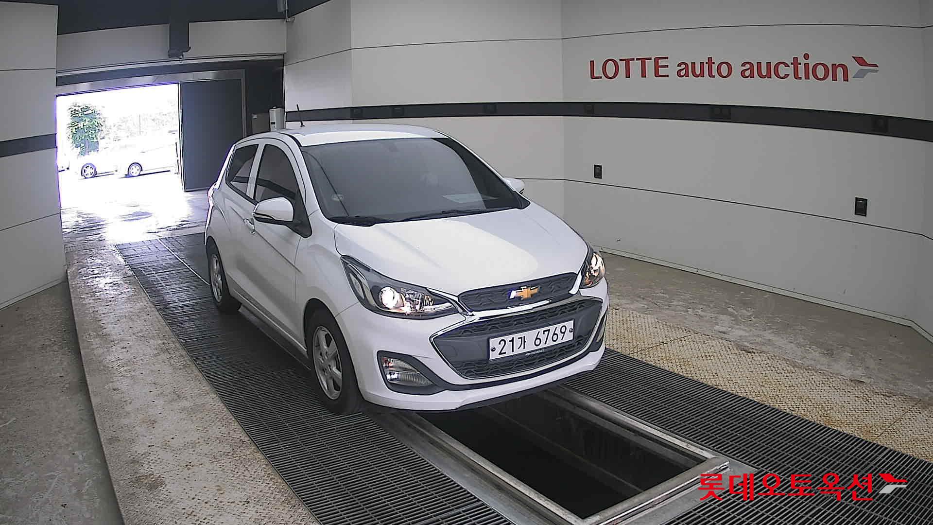 2019 - chevrolet spark