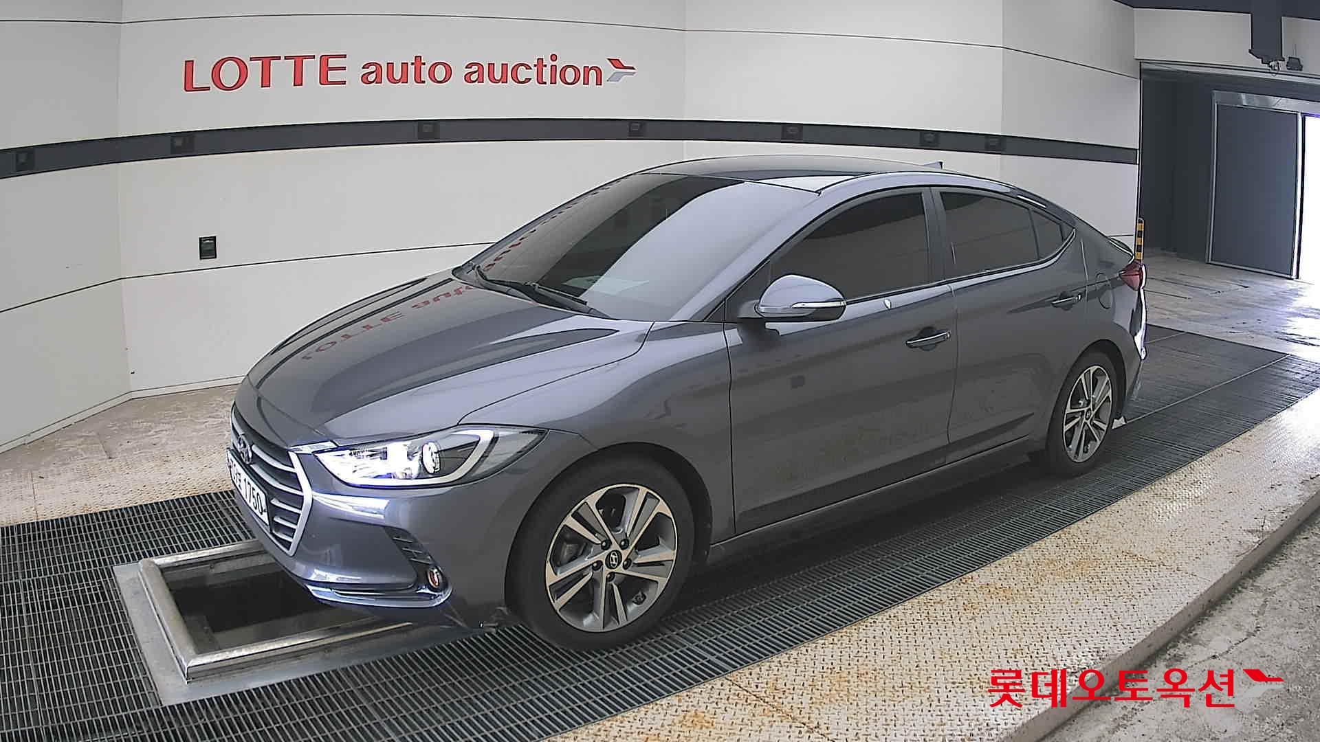 2018 - hyundai avante