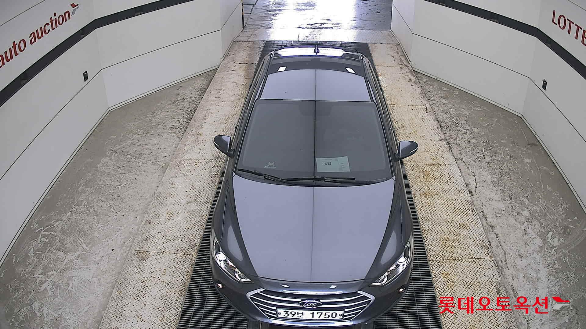 2018 - hyundai avante