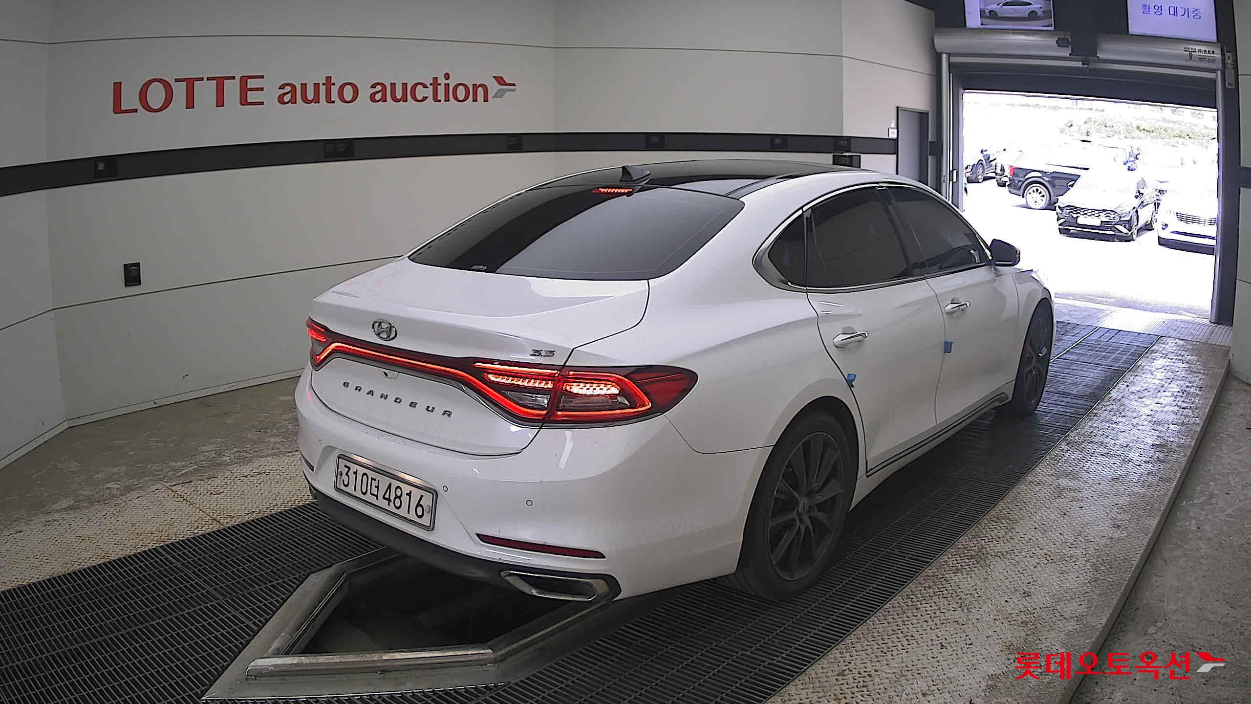 2019 - hyundai grandeur