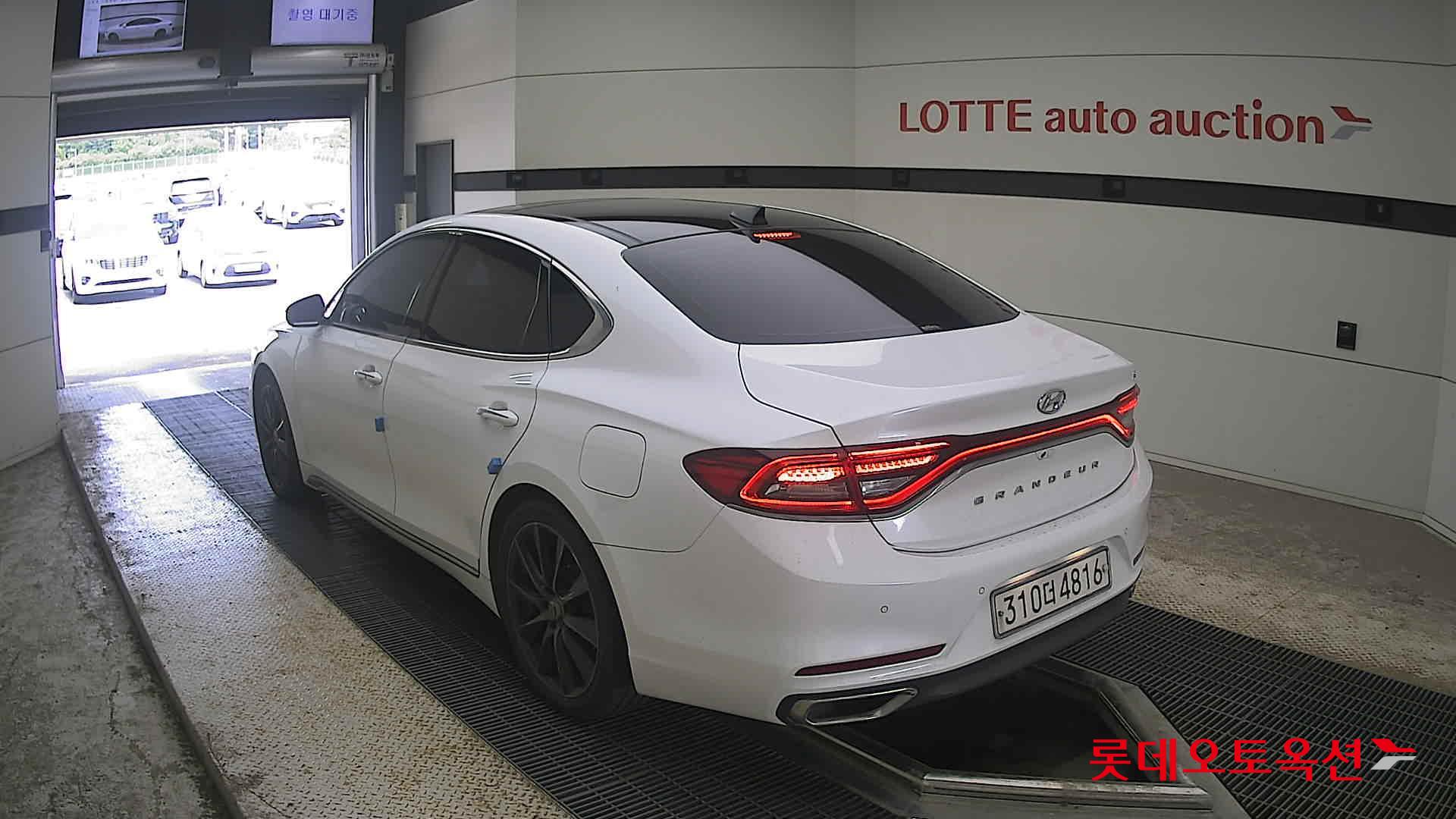 2019 - hyundai grandeur
