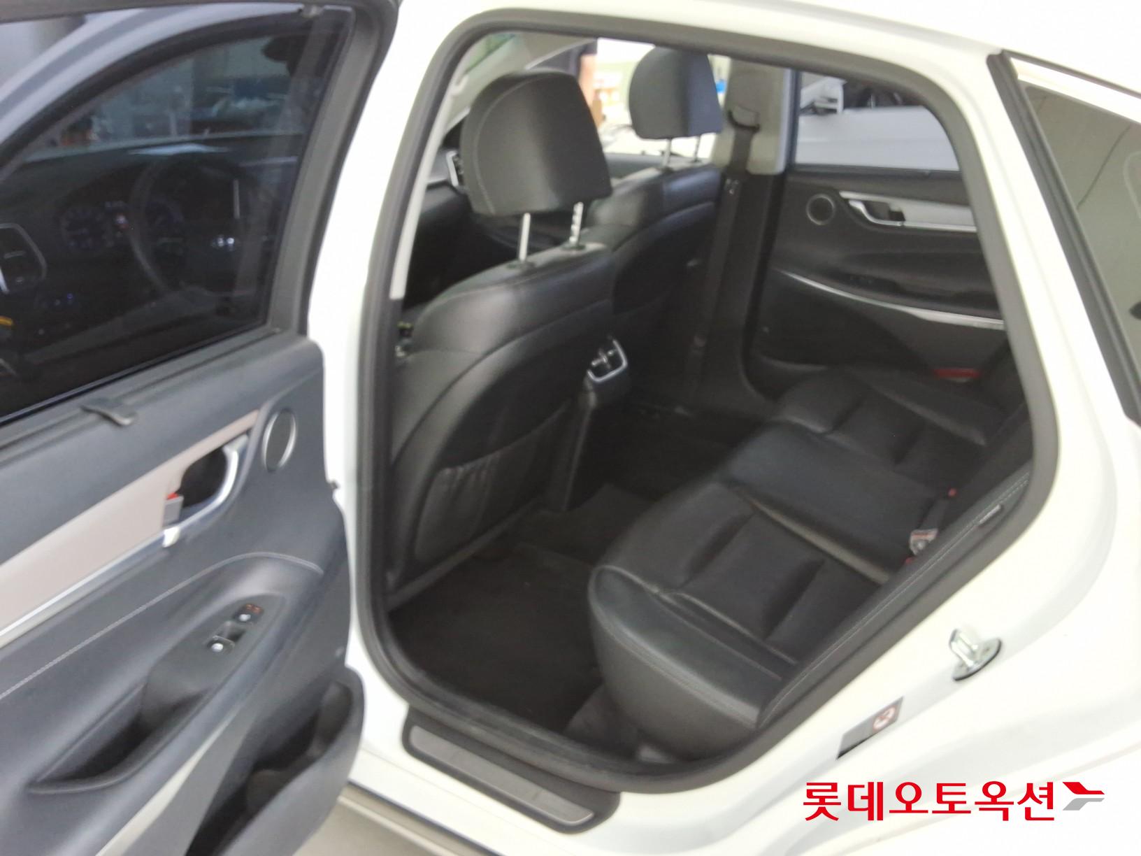 2019 - hyundai grandeur